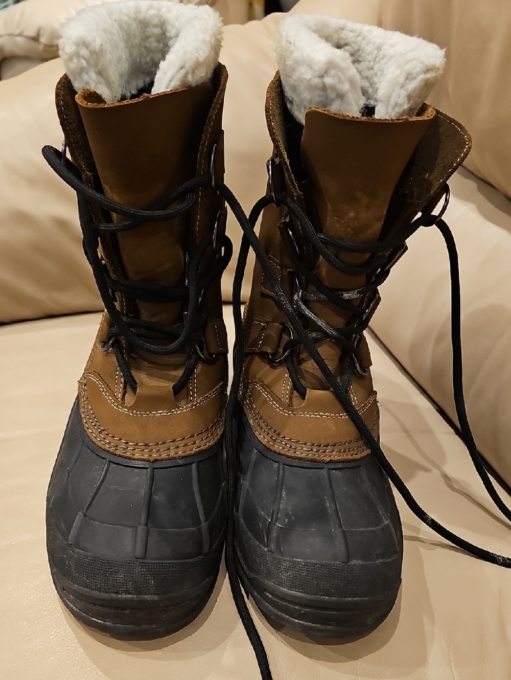 Cabela's Brown and Black Insulated Waterproof Winter Boots